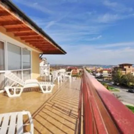Manolovi Apartamento Obzor